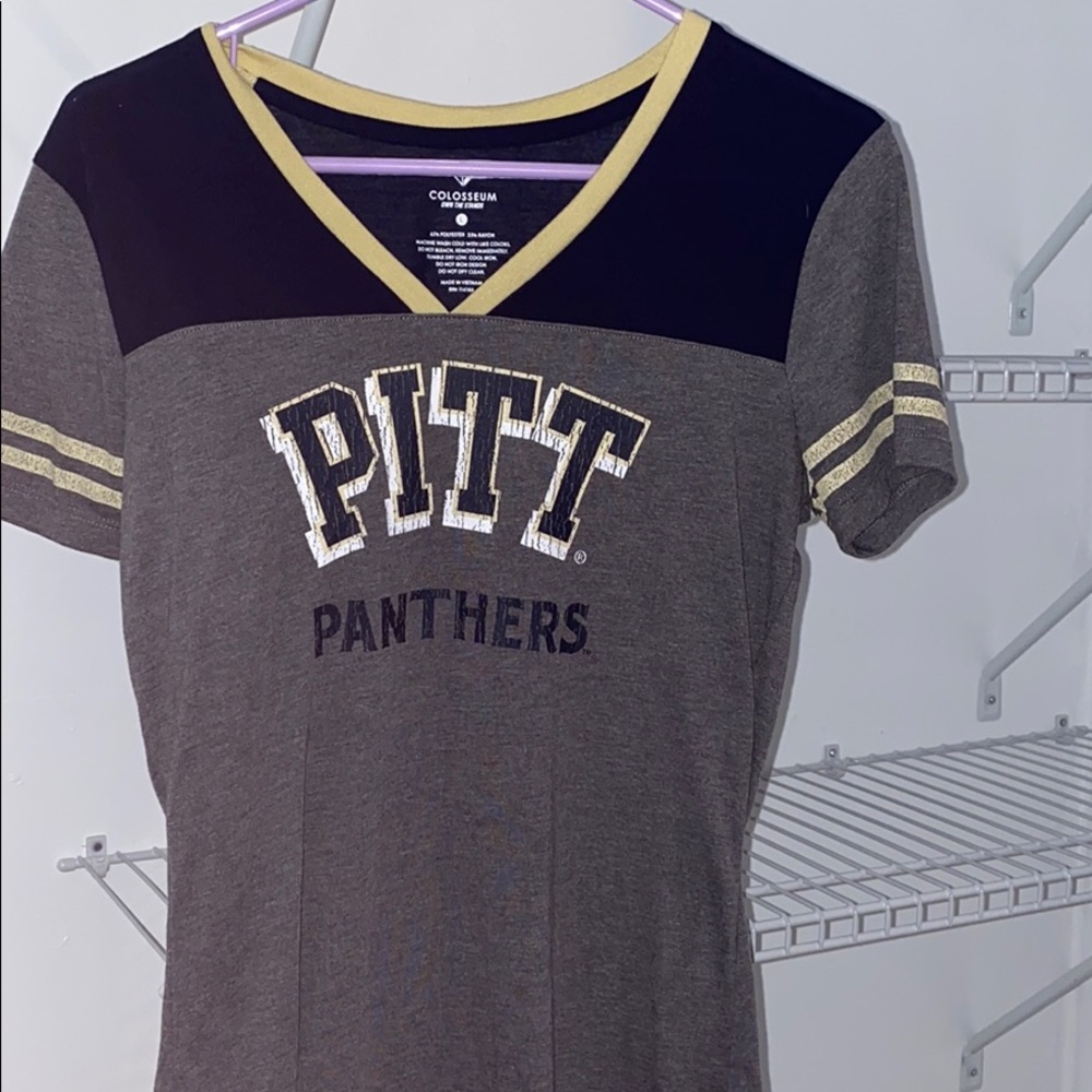 university of pittsburgh v neck